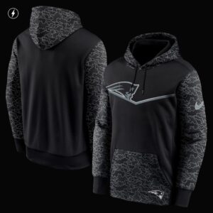 Men's New England Patriots Nike Black RFLCTV Chevron Pullover Hoodie