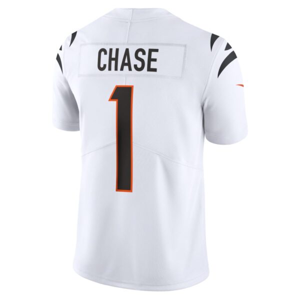 Men's Cincinnati Bengals Ja'Marr Chase Nike White Vapor Untouchable Limited Jersey